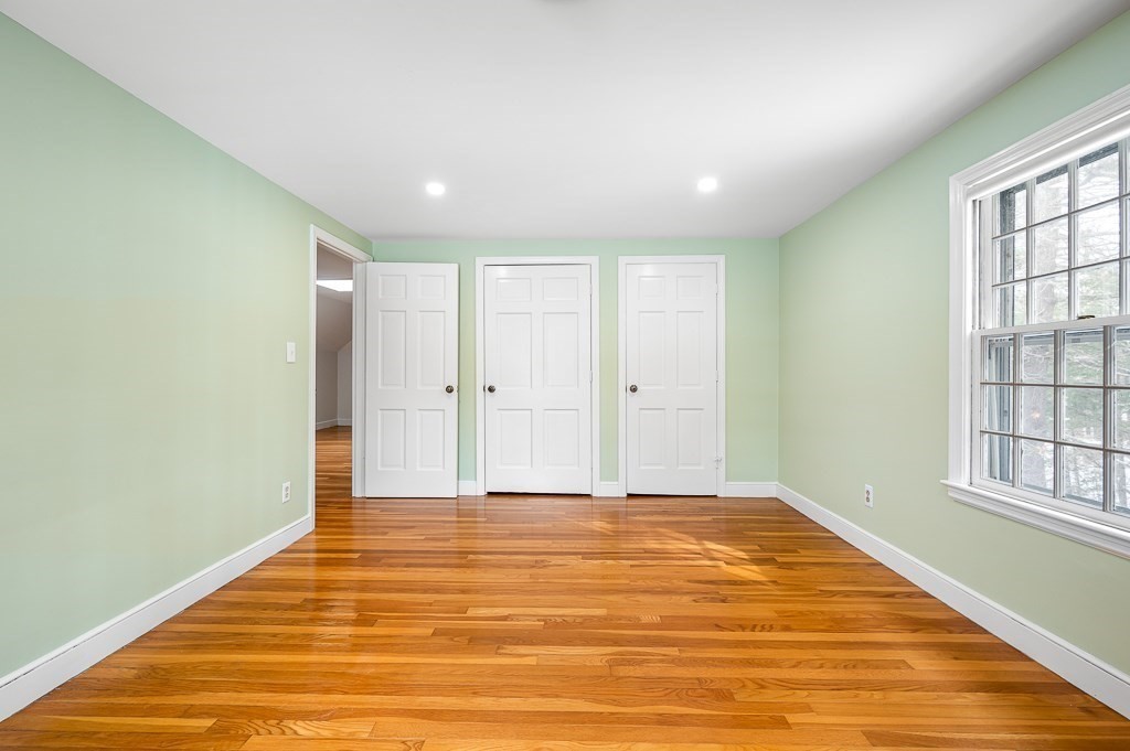 13 Old Village Rd