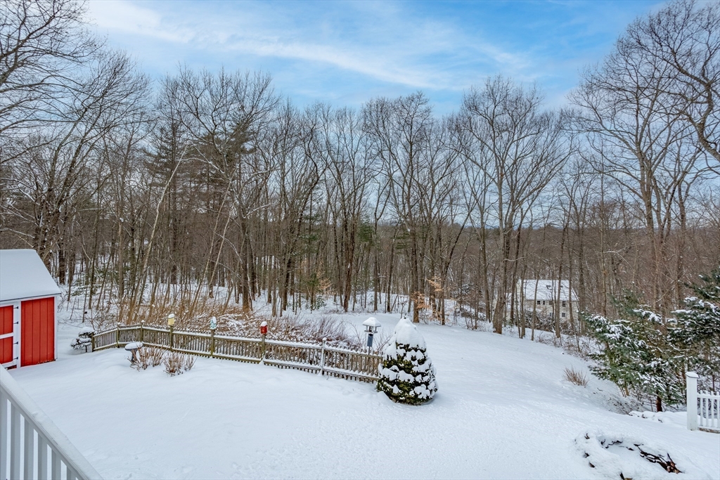 84 Vaughn Hill Rd