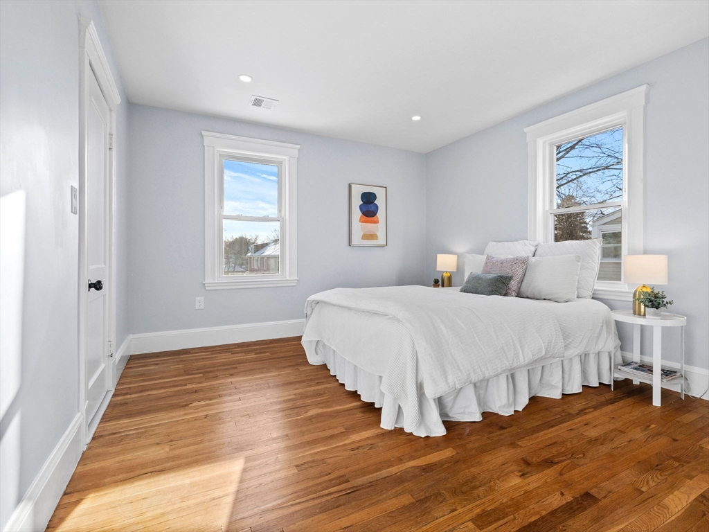 111 Sharon St # 2
