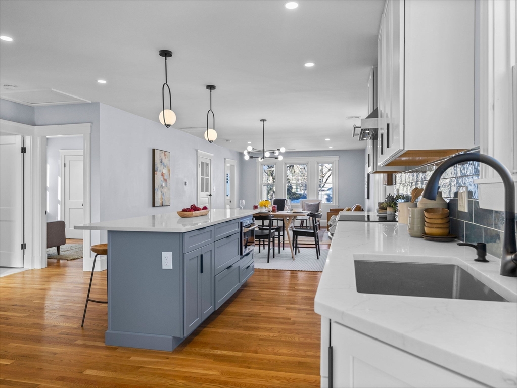 111 Sharon St # 2