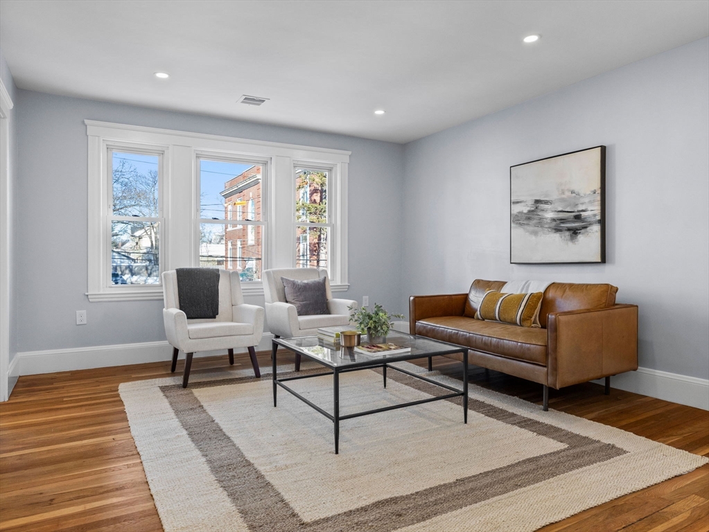 111 Sharon St # 2