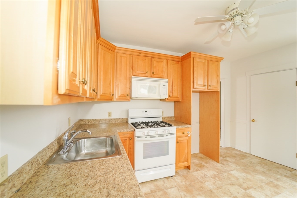 73 Edwards St # 75