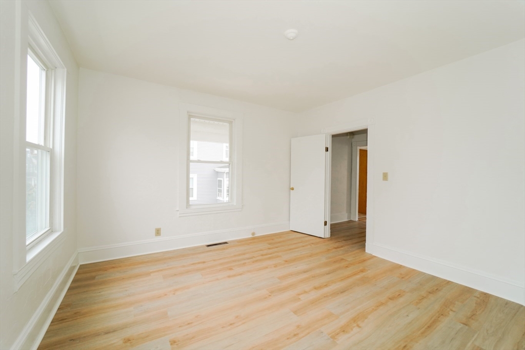 73 Edwards St # 75