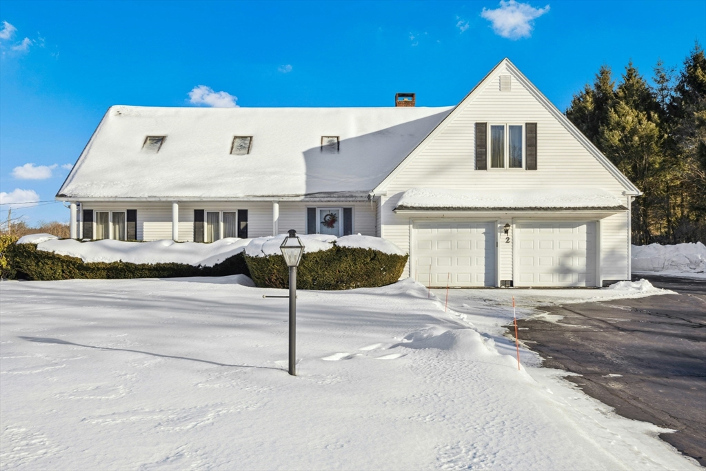 2 Lincoln St