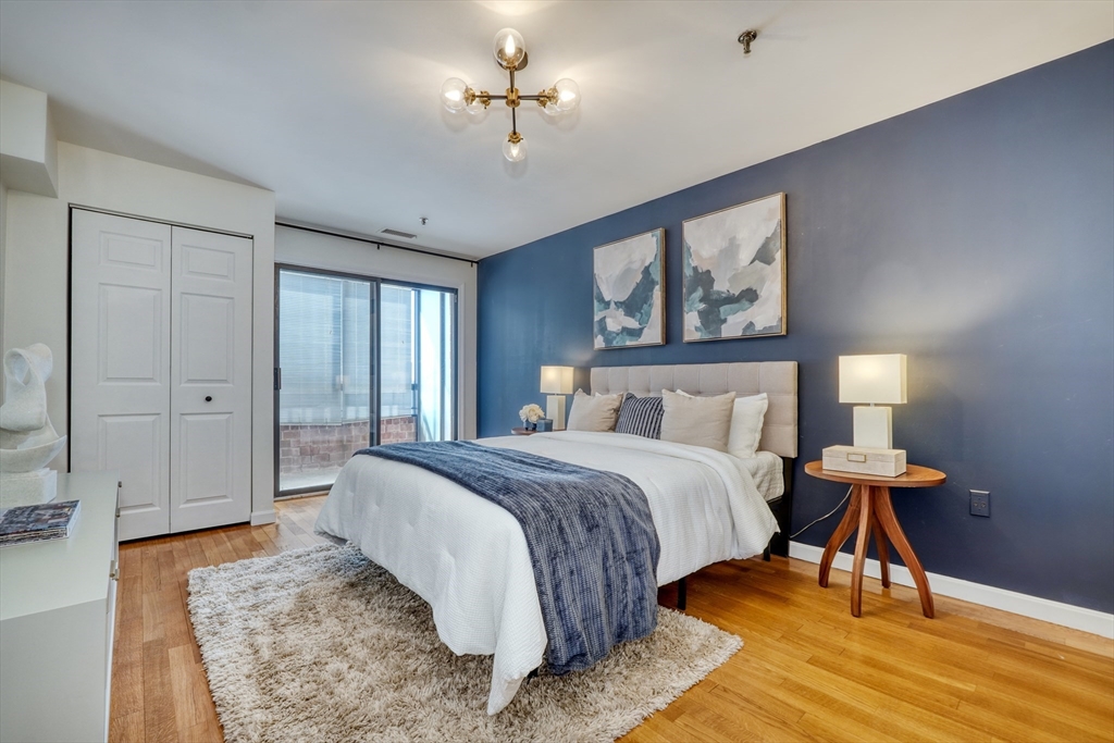 3920 Mystic Valley Pkwy # 906