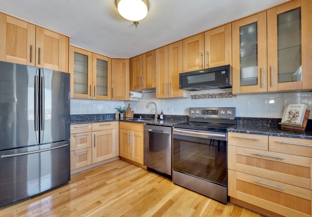 3920 Mystic Valley Pkwy # 906