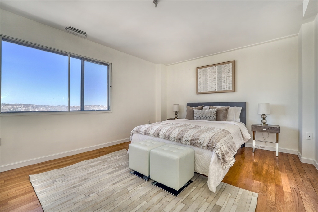 3920 Mystic Valley Pkwy # 906