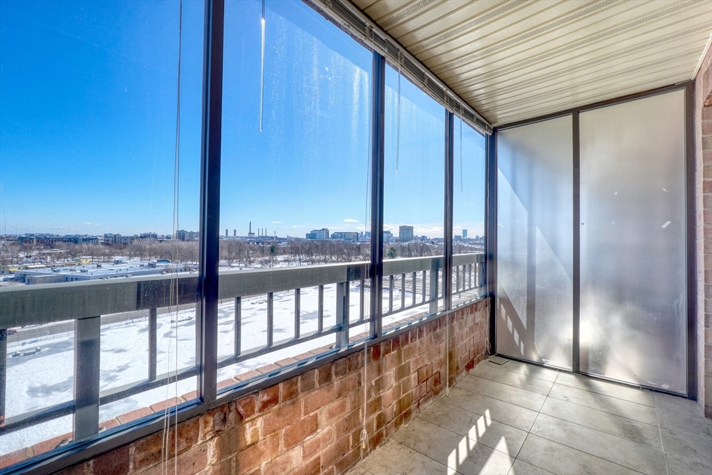 3920 Mystic Valley Pkwy # 906