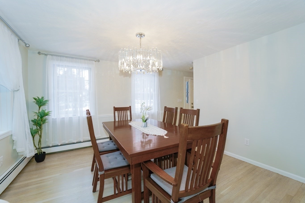 5 Longview Rd