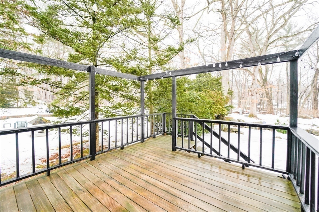 5 Longview Rd