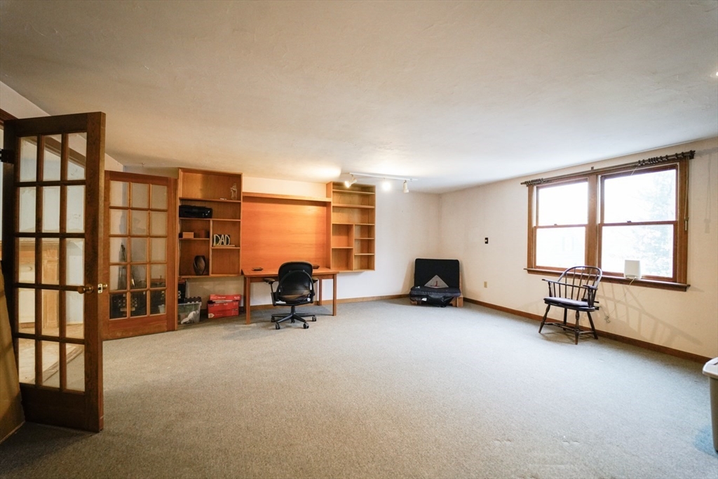 5 Longview Rd