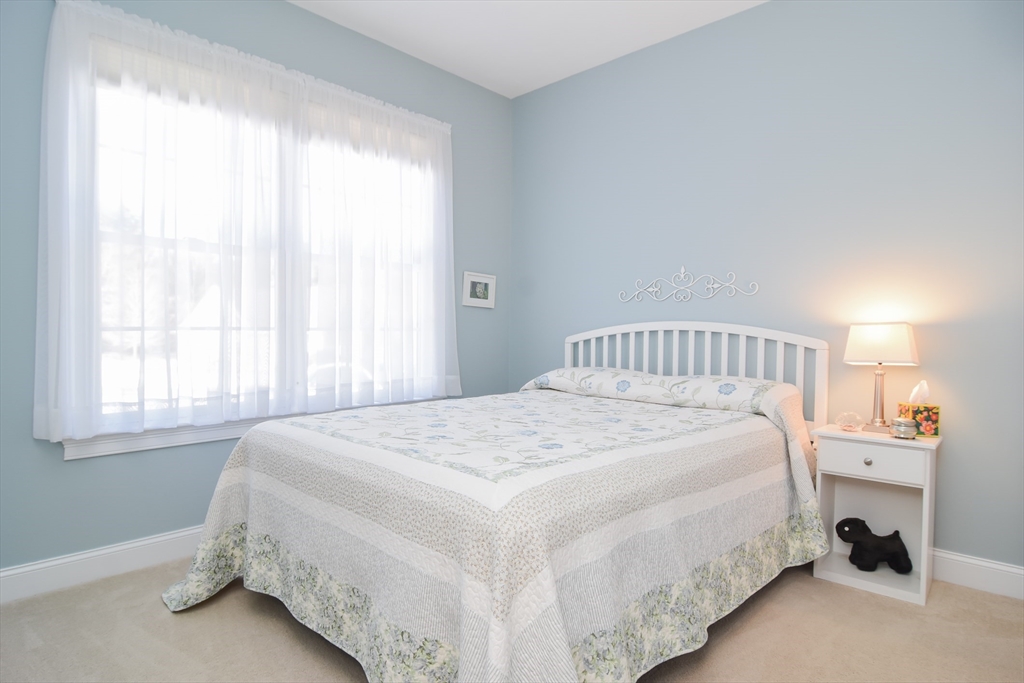 33 Stone Ridge Rd # 33