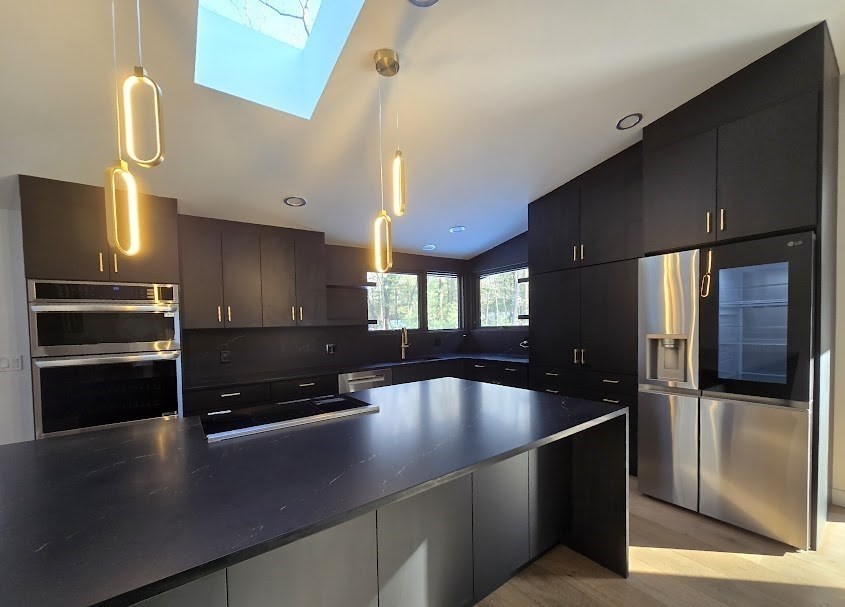 5 Laurel Dr # 1