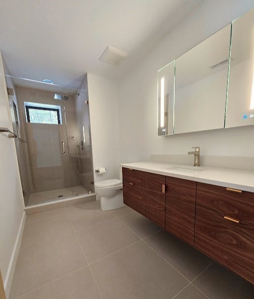 5 Laurel Dr # 1