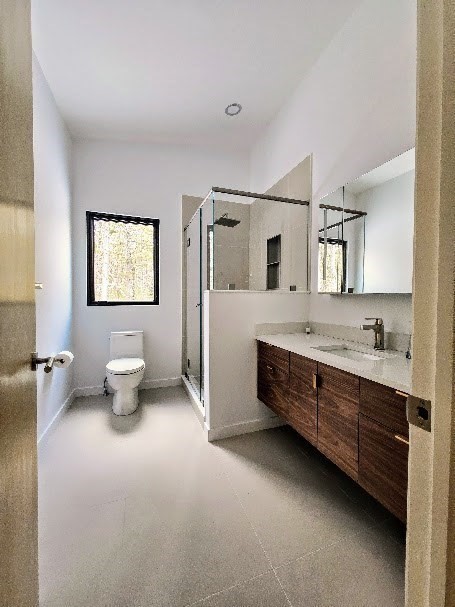 5 Laurel Dr # 1