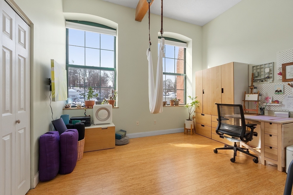 54 Green St # 309