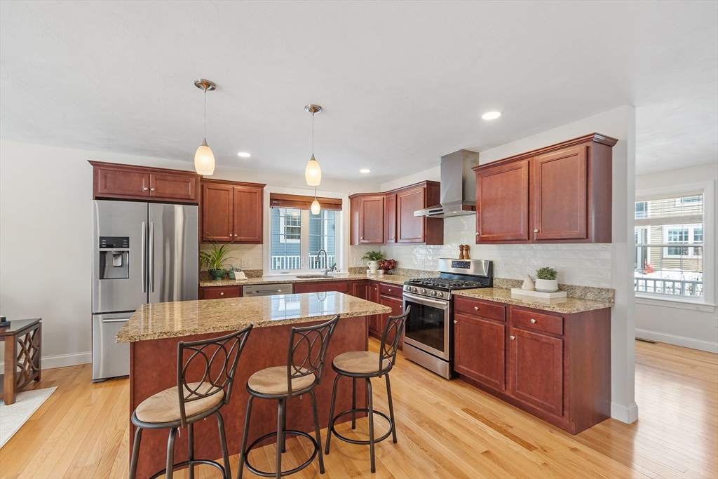 10 Edgar Dr # 10