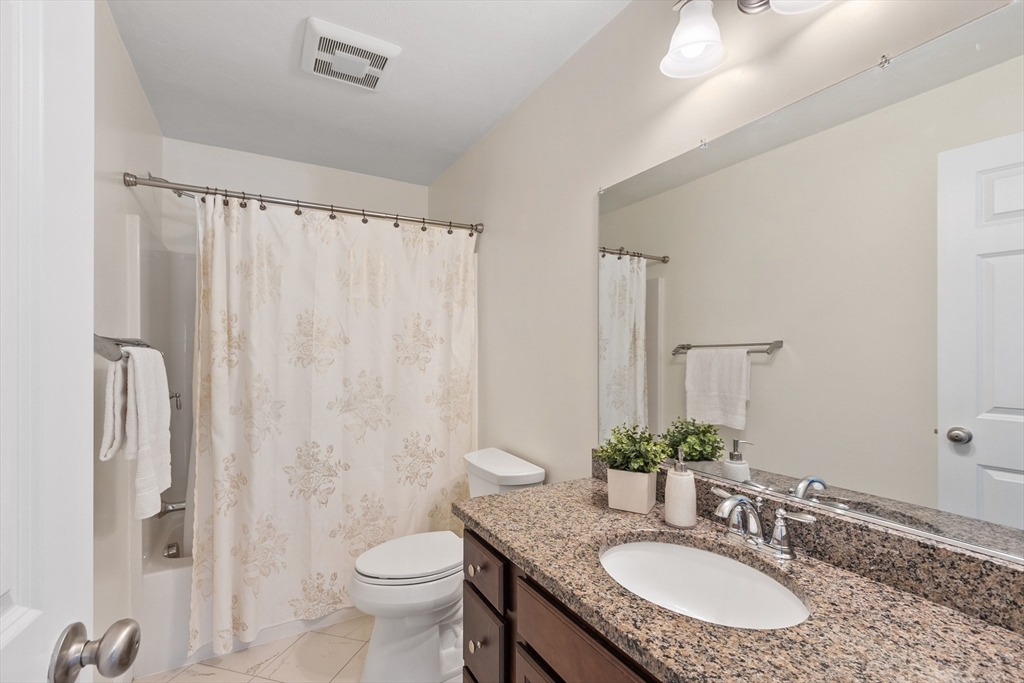 10 Edgar Dr # 10