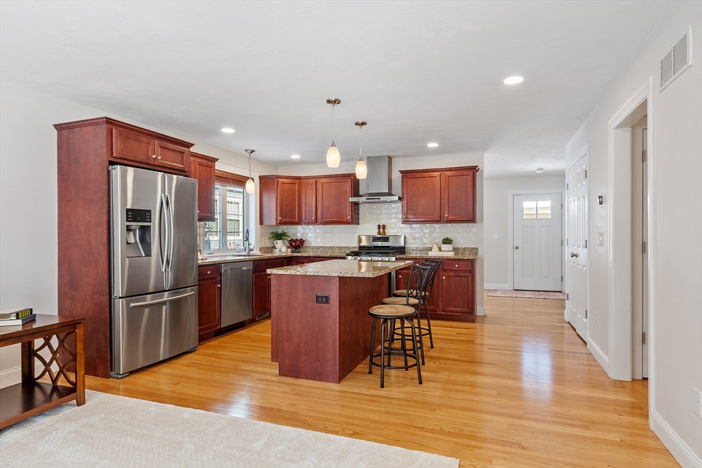 10 Edgar Dr # 10