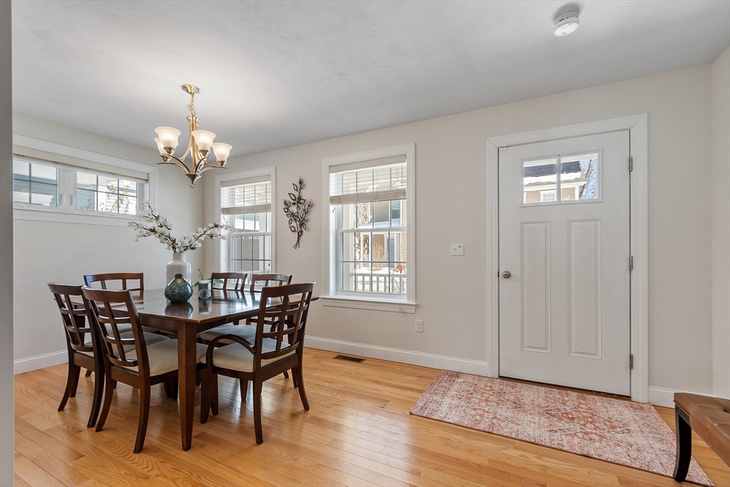 10 Edgar Dr # 10