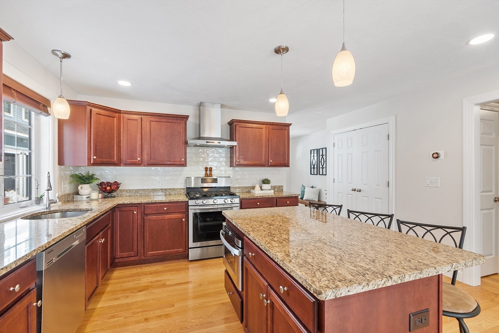 10 Edgar Dr # 10
