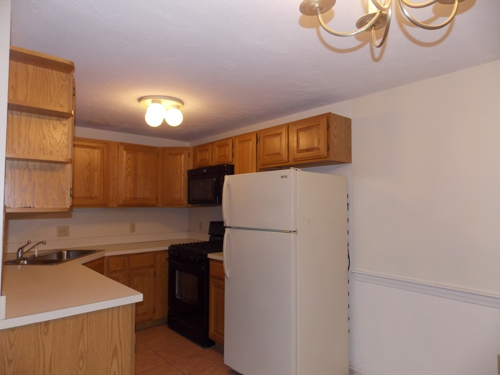 135 Broad St Unit: 3A2