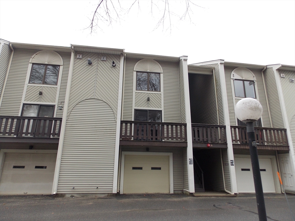 135 Broad St Unit: 3A2