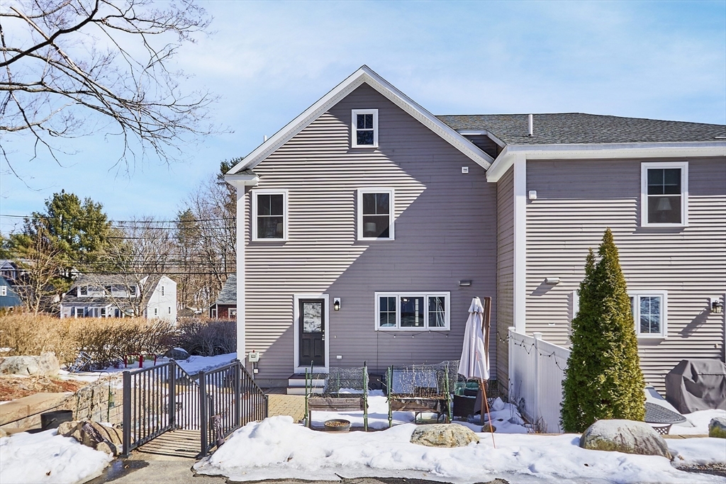 298 Central Street # 298