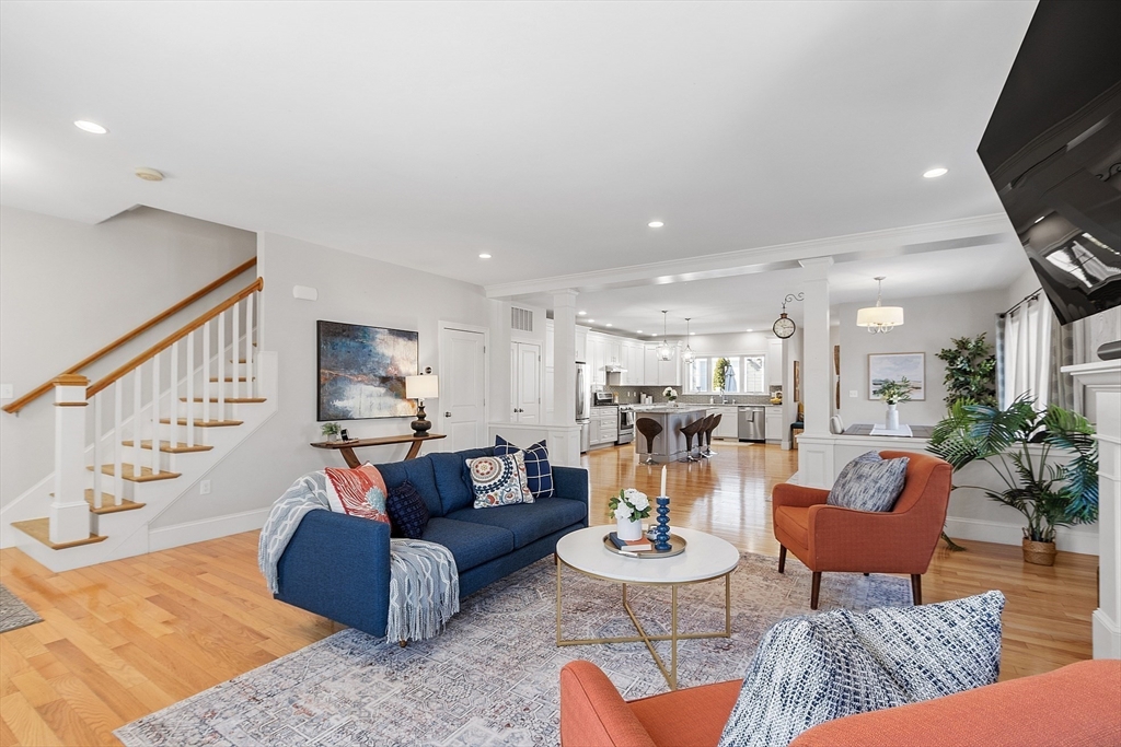 298 Central Street # 298