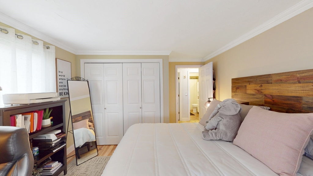 5 Washington St # 11