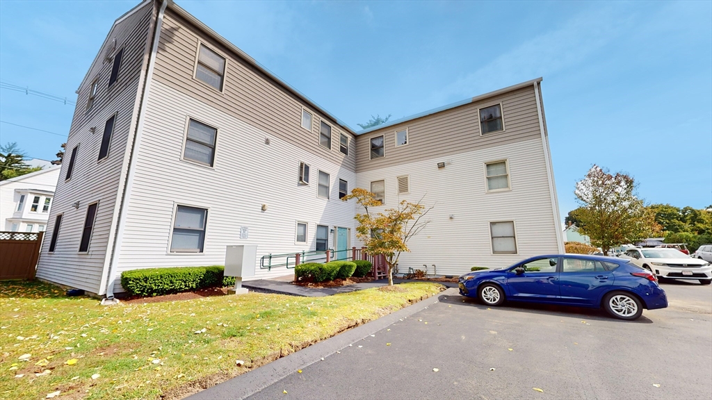 5 Washington St # 11