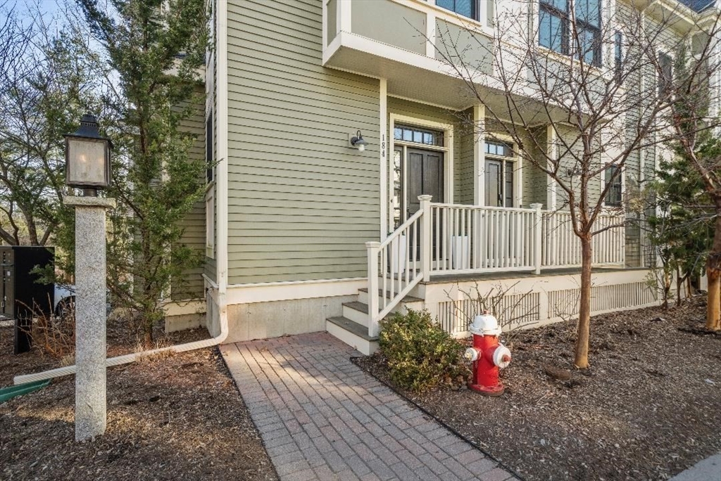184 Pleasant # 184