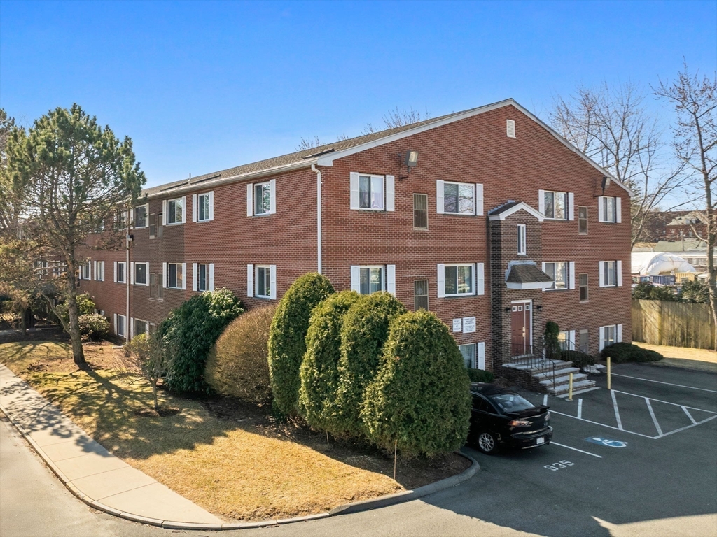 35 Prospect St # 315