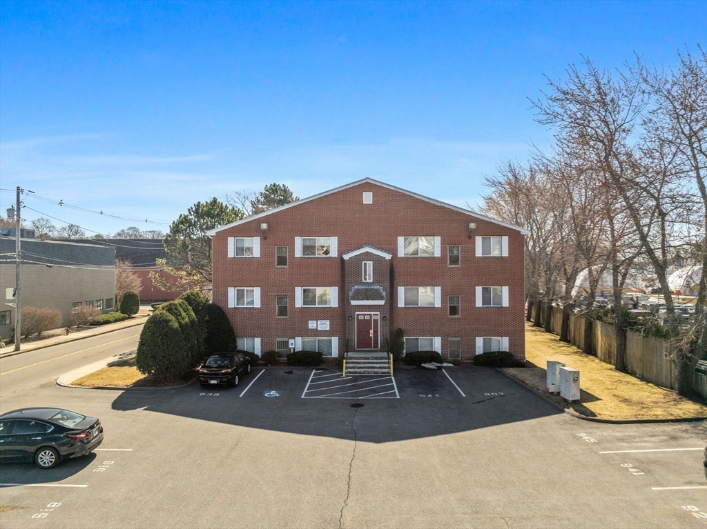 35 Prospect St # 315