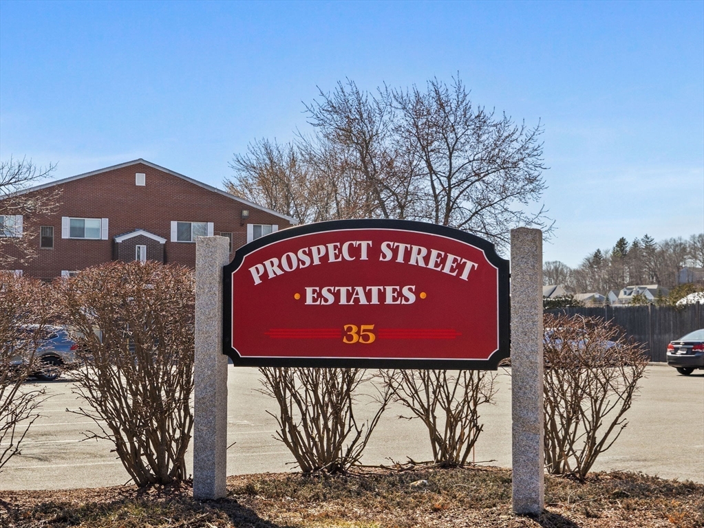 35 Prospect St # 315