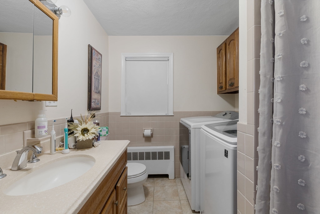 89 Plymouth St Unit: 1&2