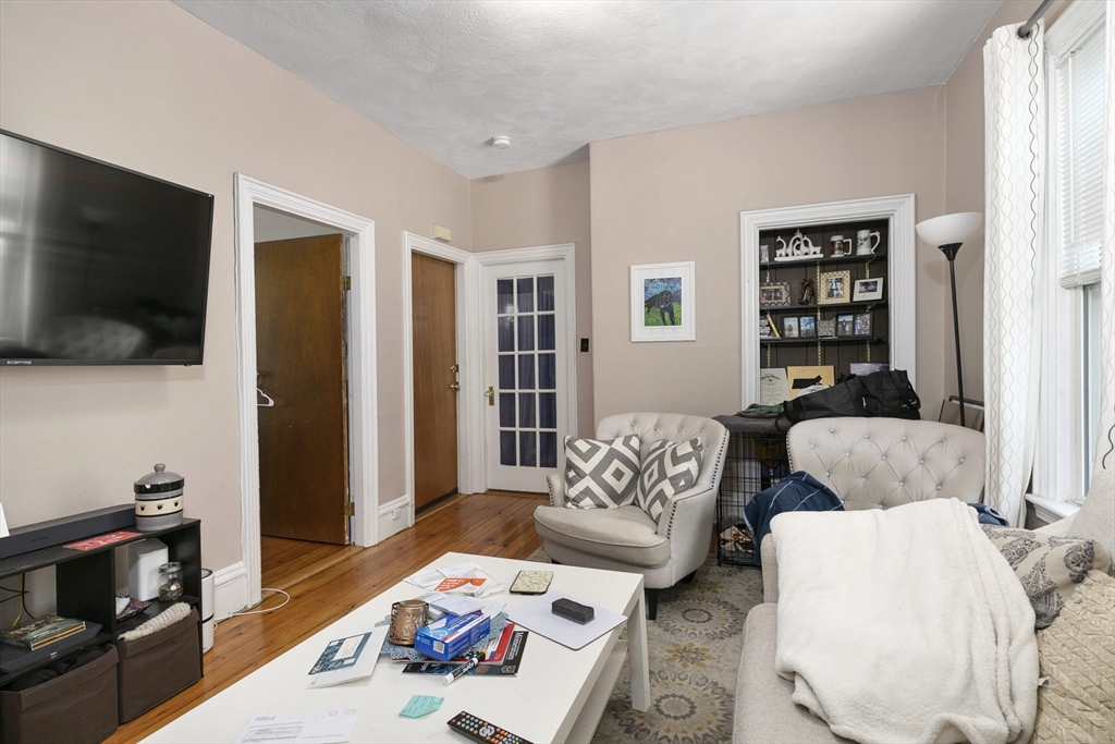 89 Plymouth St Unit: 1&2