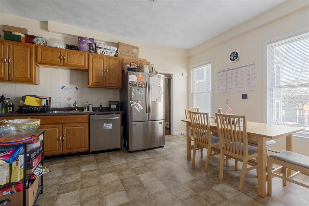 89 Plymouth St Unit: 1&2