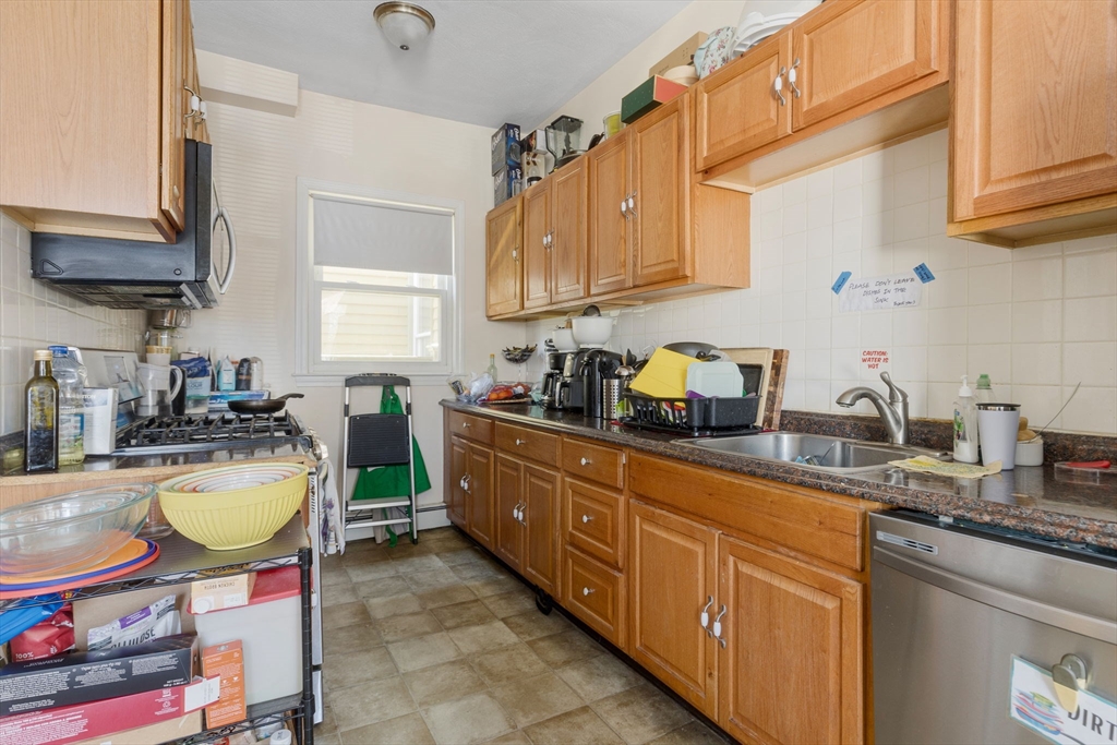 89 Plymouth St Unit: 1&2