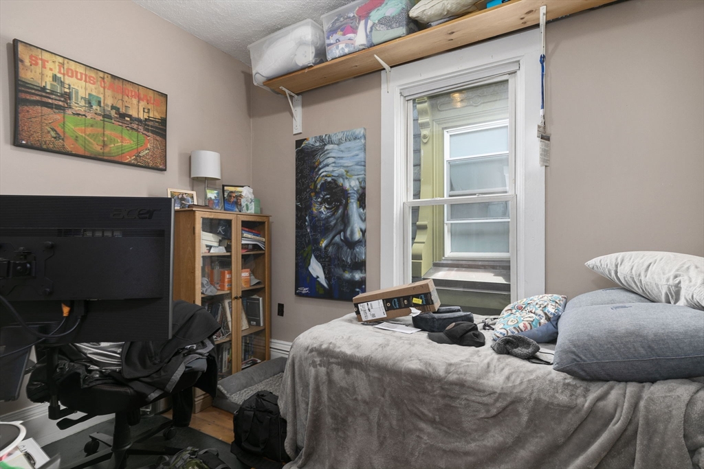 89 Plymouth St Unit: 1&2