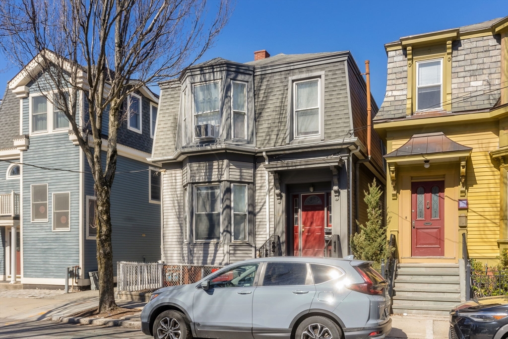 89 Plymouth St Unit: 1&2