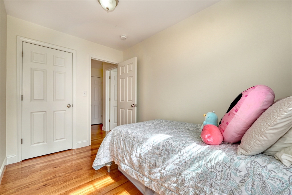 65 Montrose Avenue