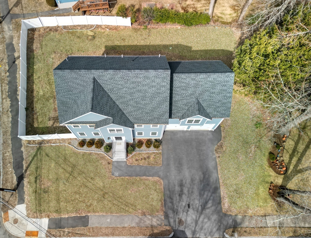 65 Montrose Avenue