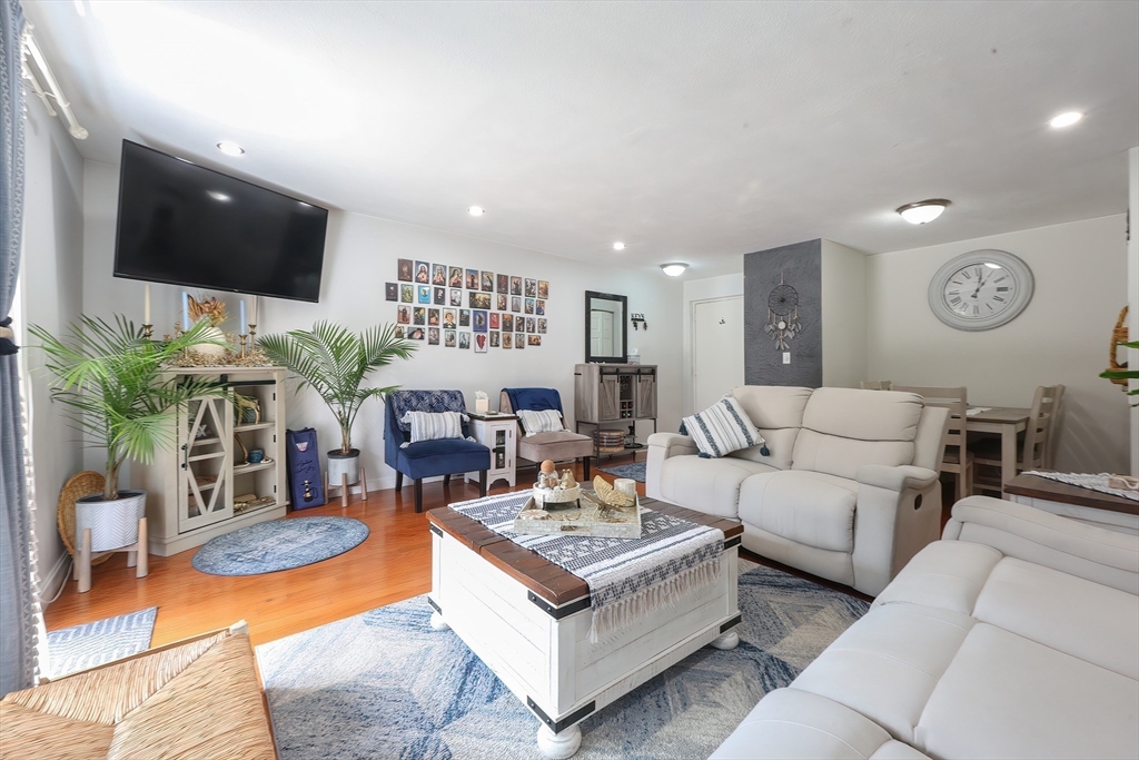 99 Fountain Lane # 5