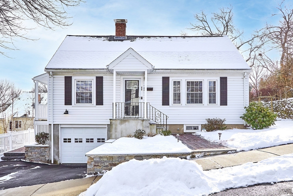 88 Menotomy Rd