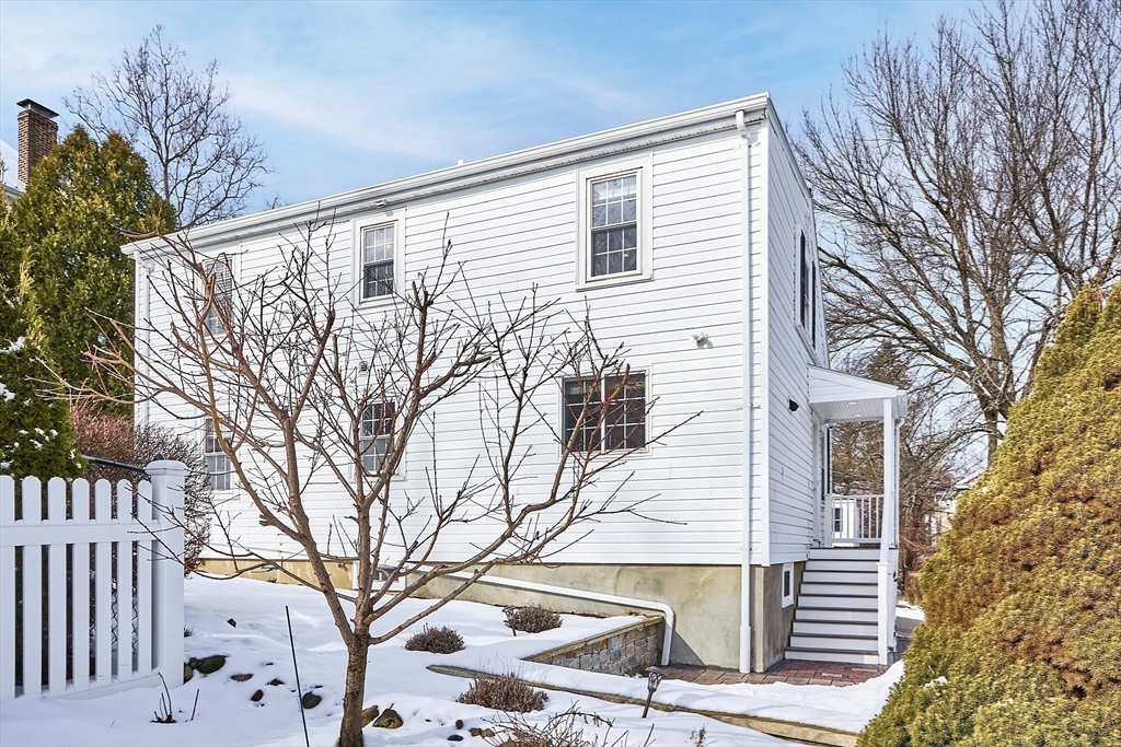88 Menotomy Rd
