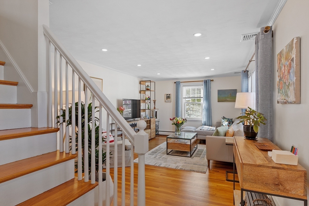 88 Menotomy Rd