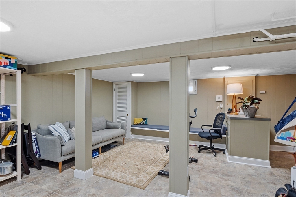 88 Menotomy Rd