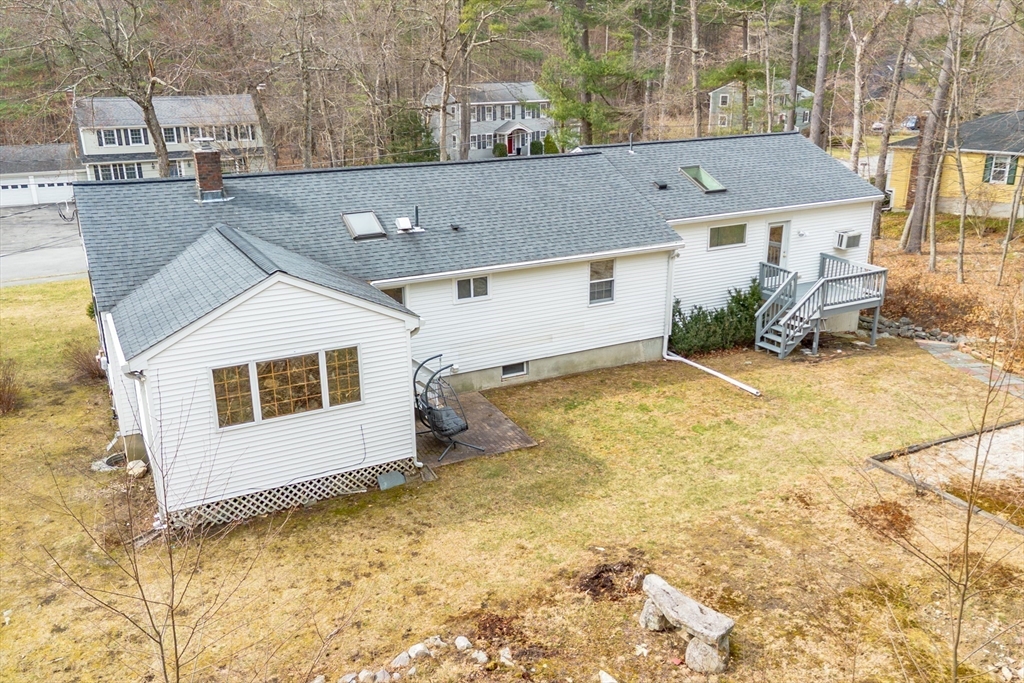 10 Lincoln Drive