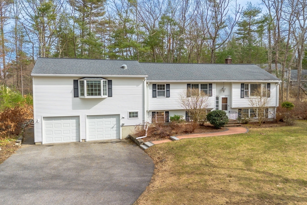 10 Lincoln Drive